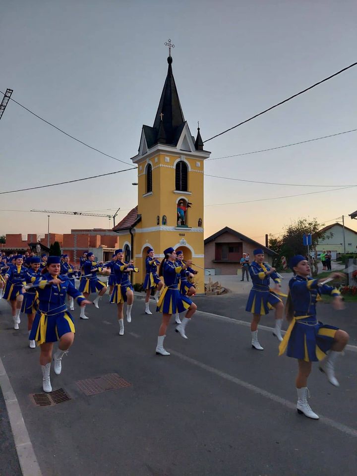 Proslava 820 godina Mihovljana