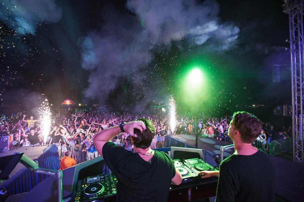 forestlanddubvision816634