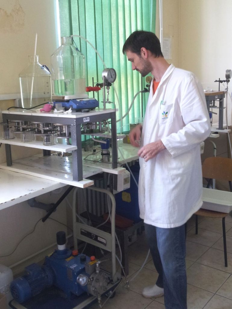 davorulaboratoriju696995