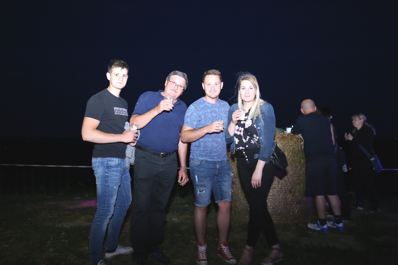 Odličan koncert Vatre u predivnom ambijentu Mađerkinog brega