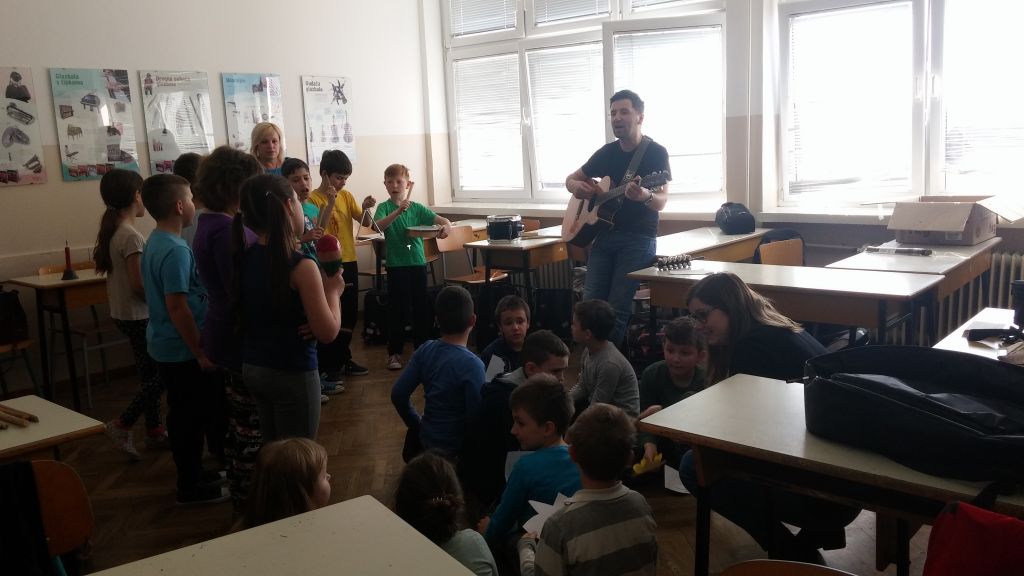 20170321102254110621