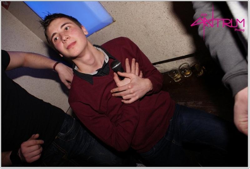 slika0054 Antrum (Petak i subota, 1. i 2.2.2013) slika0054 Antrum (Petak i subota, 1. i 2.2.2013)