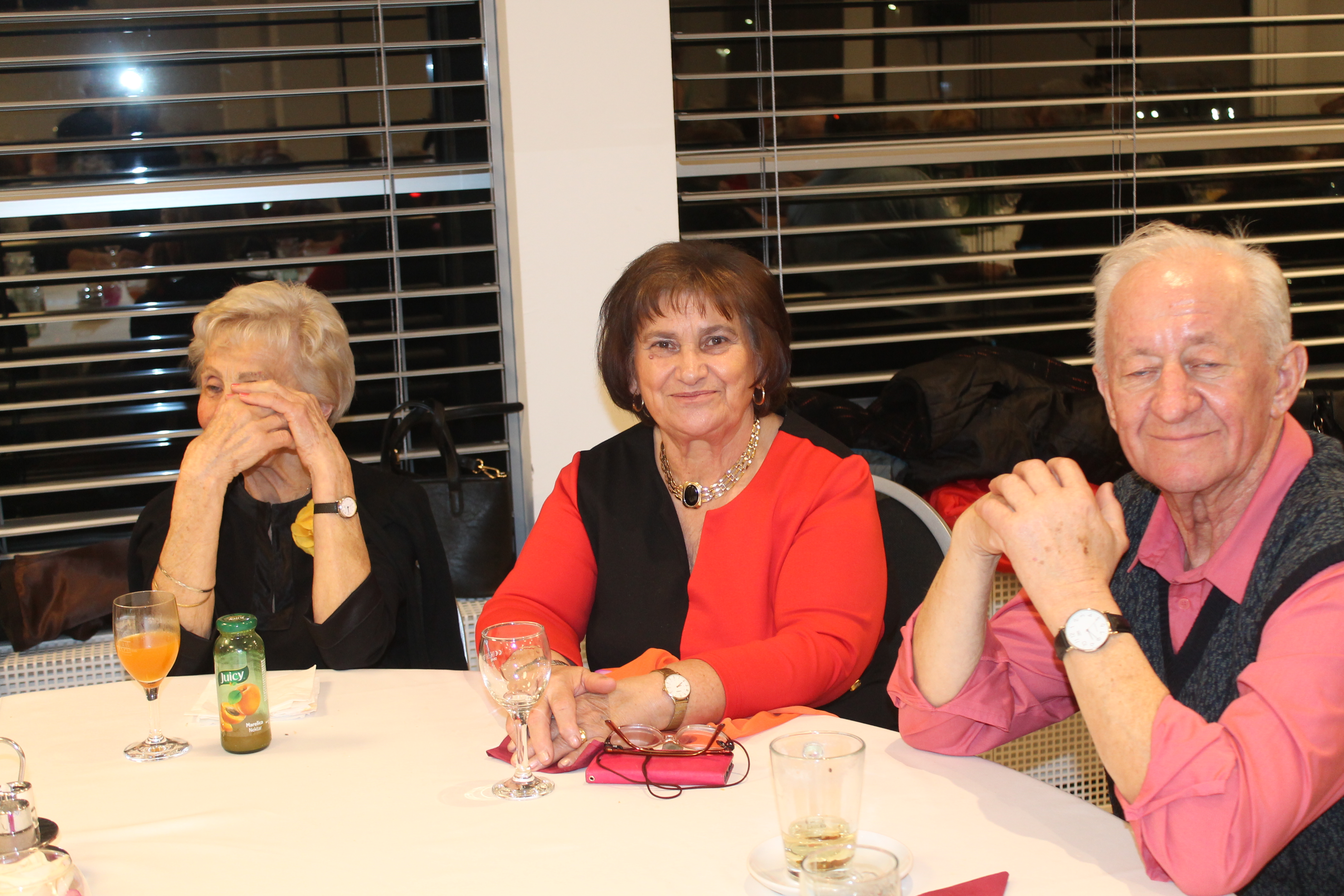 FOTO Međimurski samci znaju prirediti odličnu zabavu, a to su pokazali i na tradicionalnom plesu i druženju