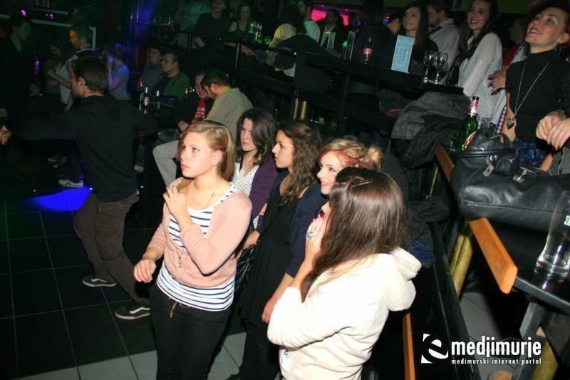 IMG4303 Diana (Subota, 10.12.2011) IMG4303 Diana (Subota, 10.12.2011)