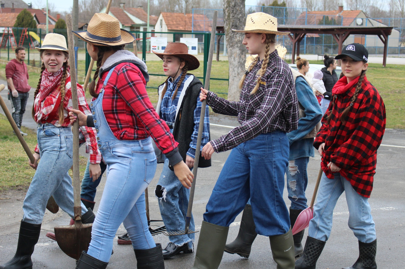 417534313_950549956560816_5384677383189775135_n