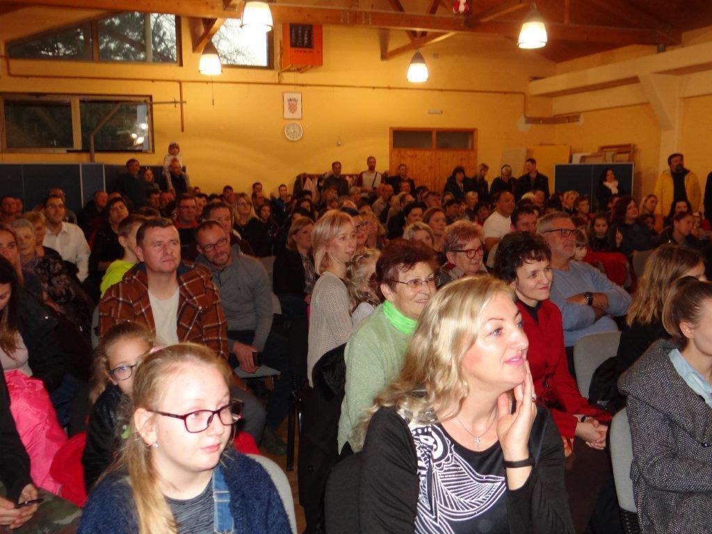 FOTO Vesela priredba u Žiškovcu ‘Druženje učenika Centra za odgoj i obrazovanje Čakovec i prijatelja’