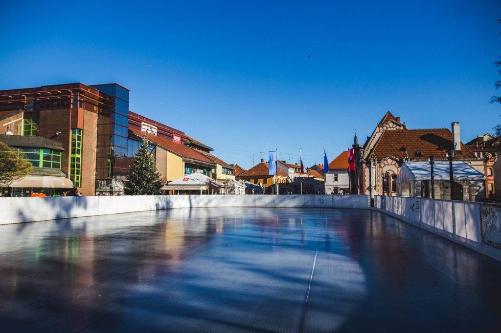 1525080410782767522833382277801