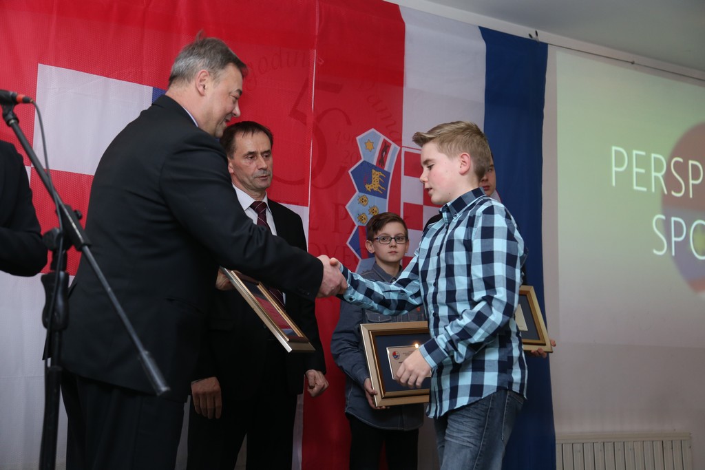 pravazena00046705821