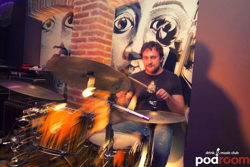 slika0021 Podroom (Petak, 13.4.2012) slika0021 Podroom (Petak, 13.4.2012)