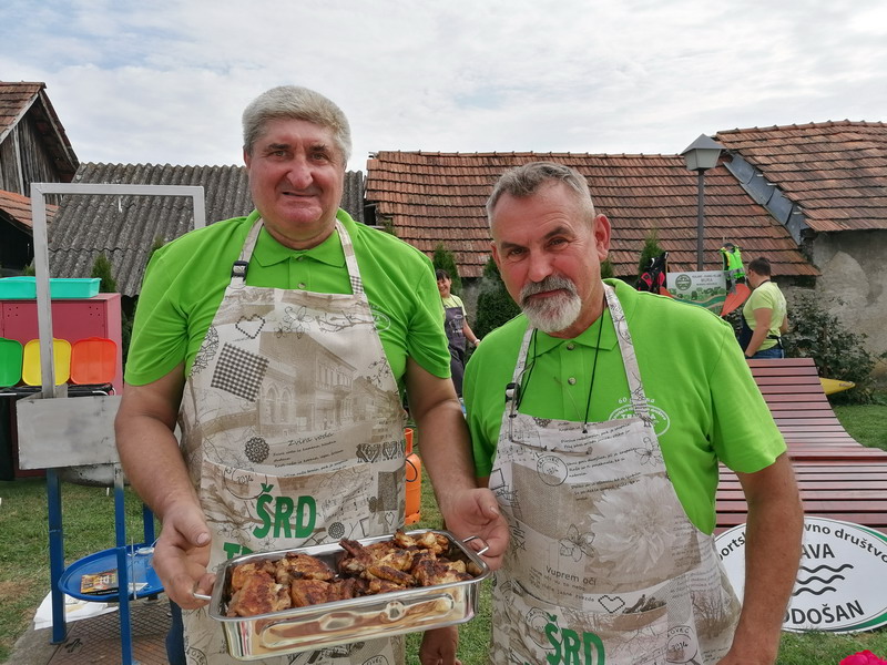SVE BILO FINO 3. Eko kotlić na Trgu međimurske prirode okupio 13 ekipa