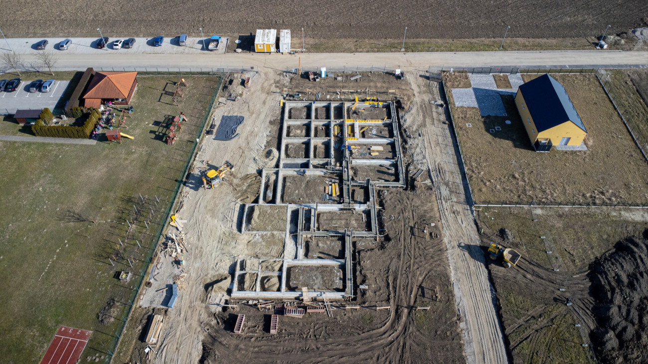 424786719_890999213038116_3911082133127043401_n 424786719_890999213038116_3911082133127043401_n