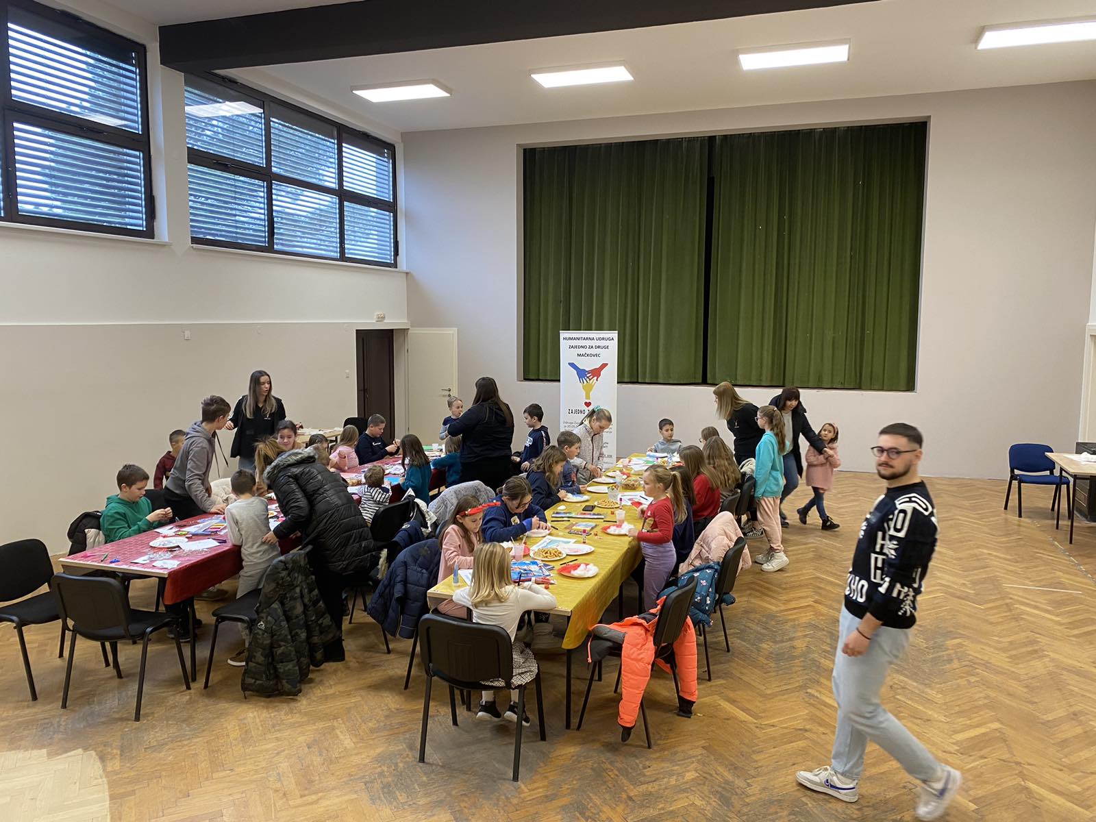 Božićna kreativna radionica u Mačkovcu