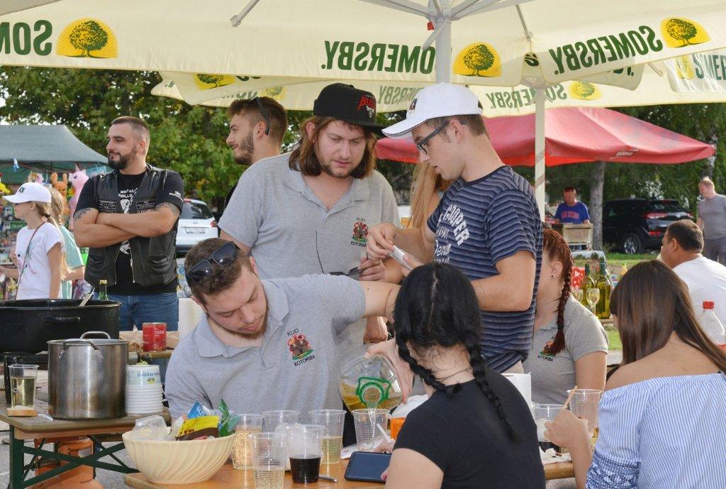 Festival vanjkovci i tradicijskih jela