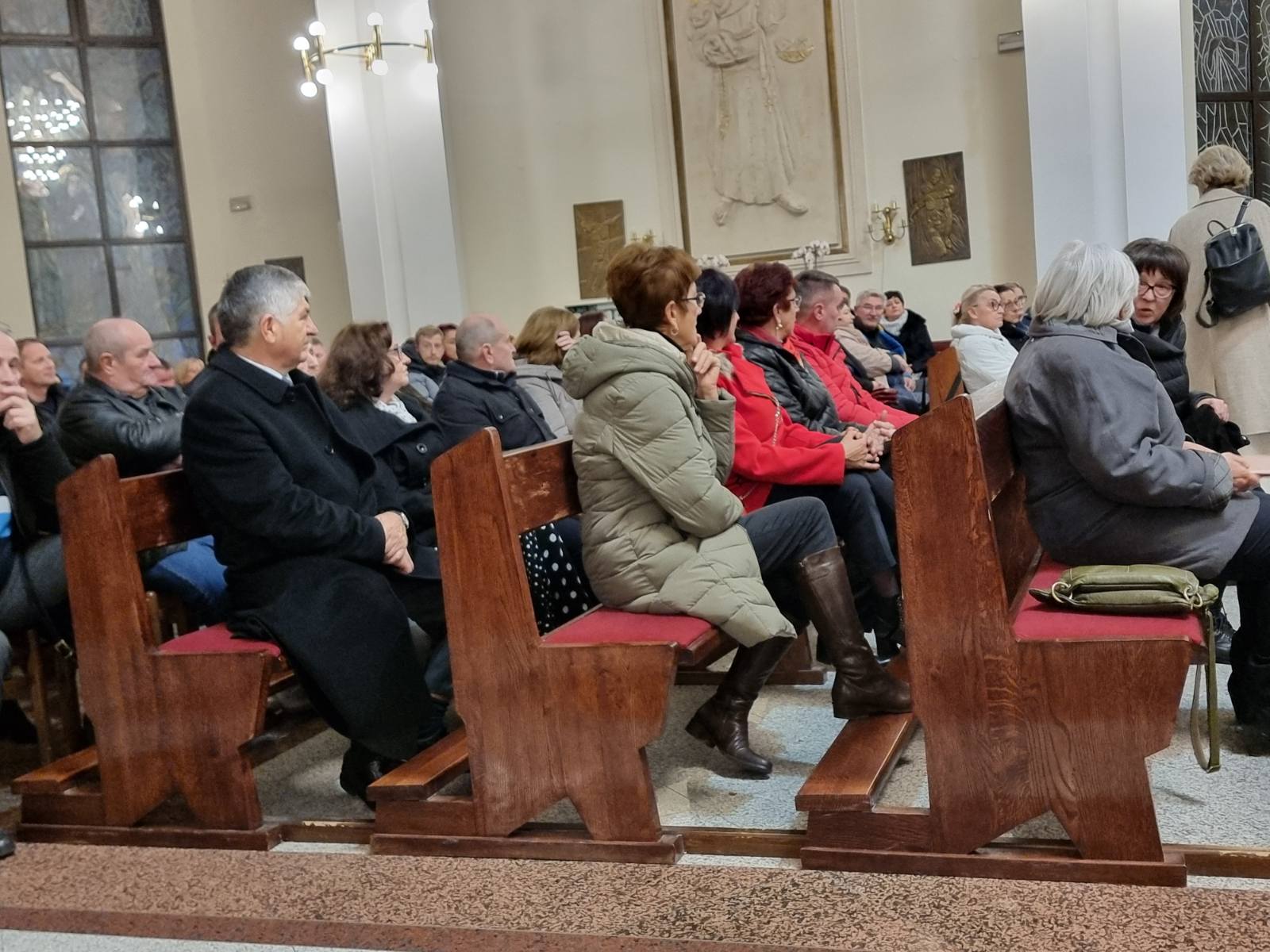 VIDEO Blagdanska atmosfera u Čakovcu na koncertu ‘Božićem kroz Hrvatsku’