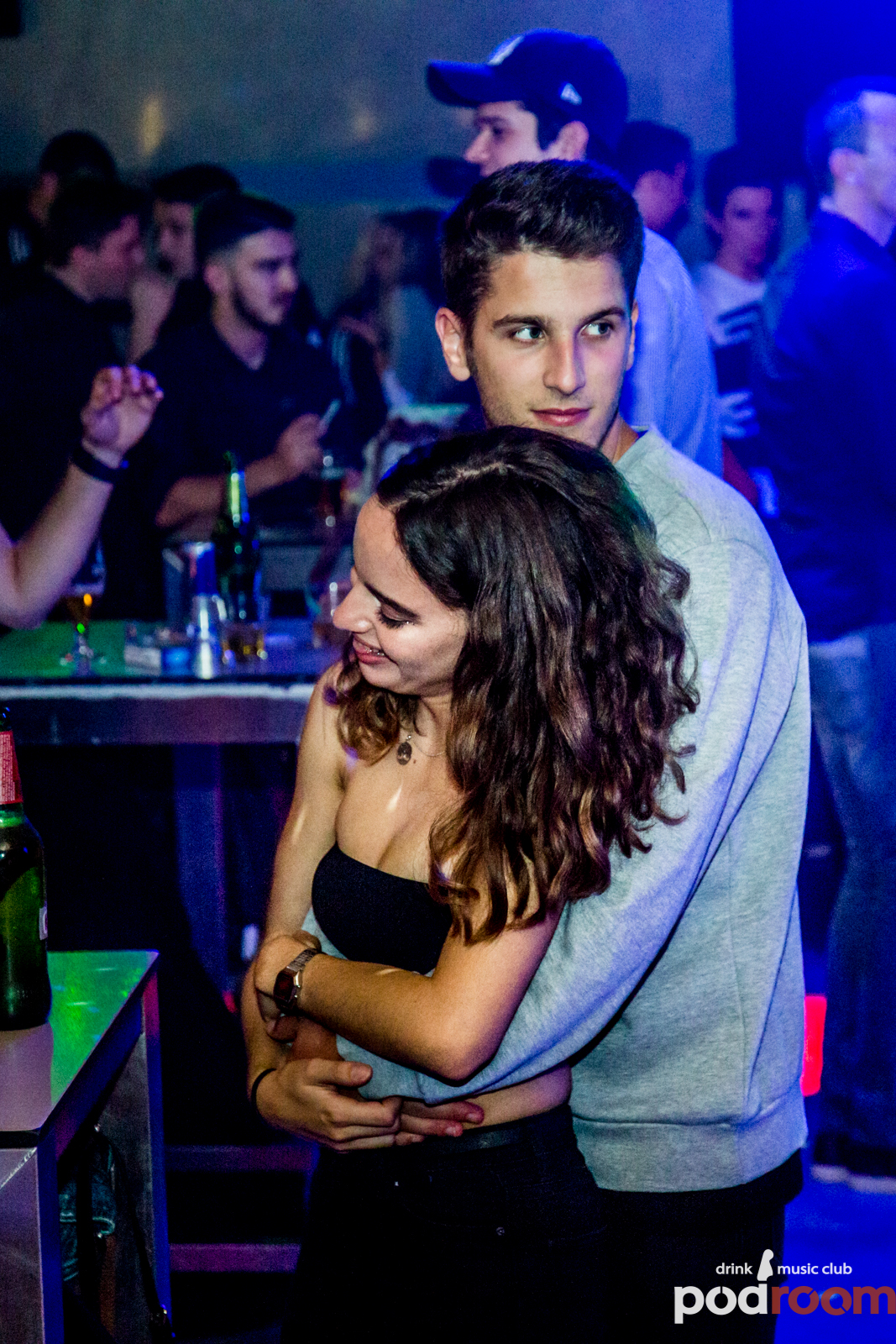 Podroom clubbing – DJ Yakka