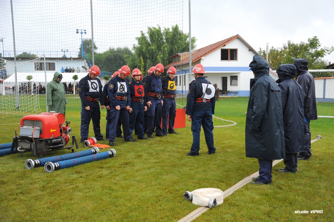 308312949dsc8103589715