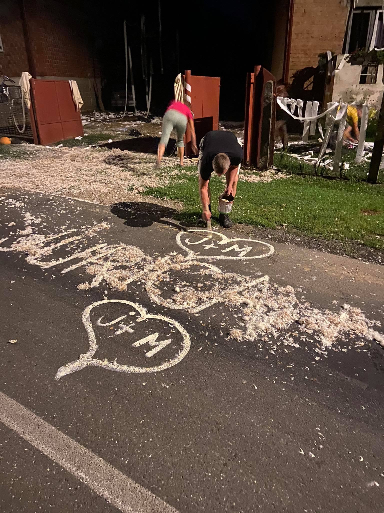 FOTO Potepanje ih nije mimoišlo: Zaručili su se Jurica Kovačić i Melani Žganec!