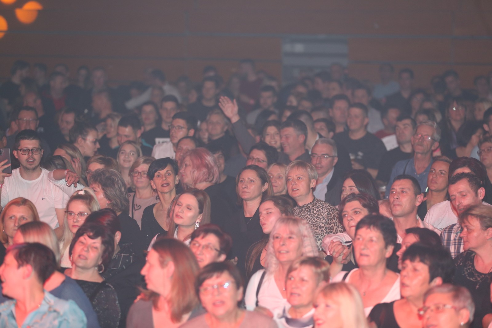 Dražen Zečić u prepunoj dvorani GOC-a napravio pravu feštu!