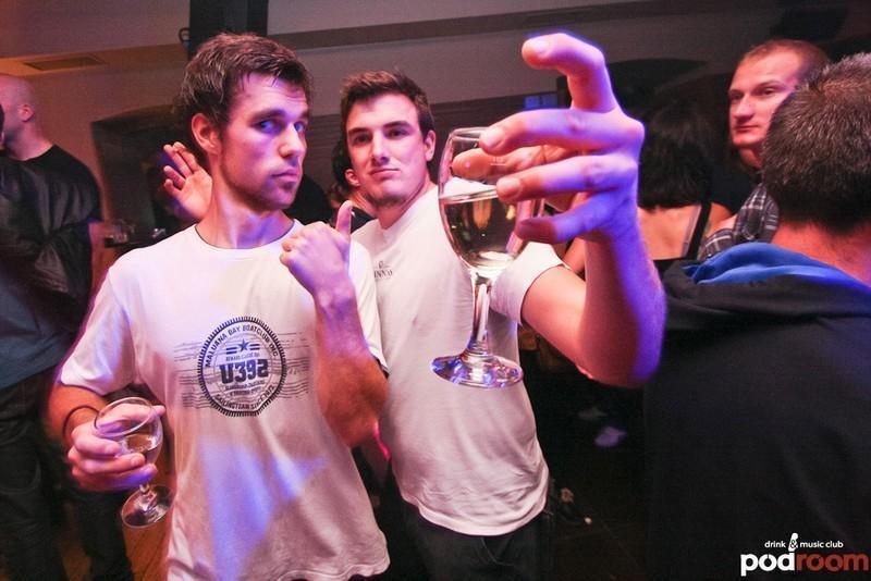 slika0011 Podroom (Subota, 6.10.2012 – MTV Hits Night – DJ Nixou)