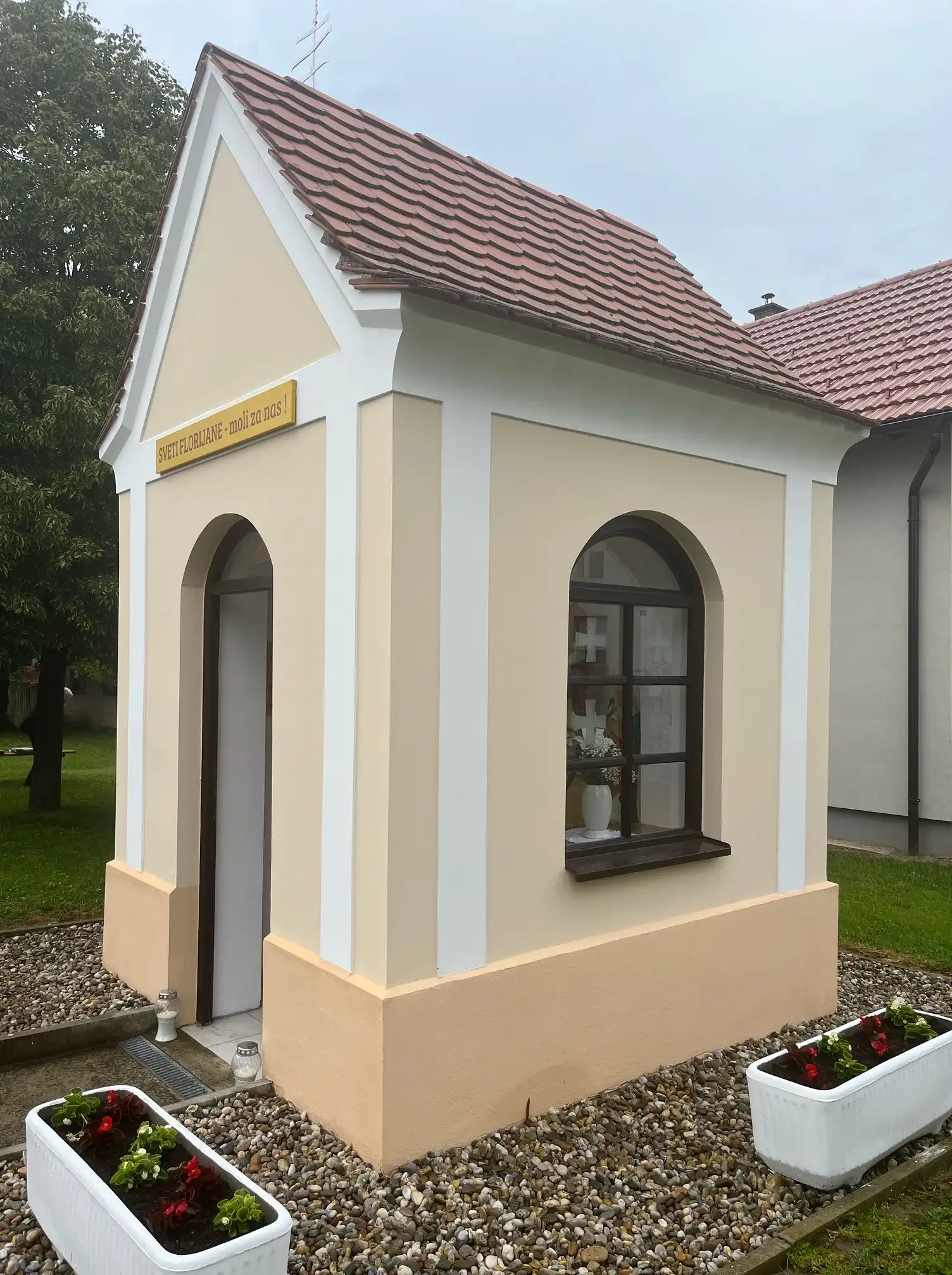 pretetinec kapelica sv florijana pretetinec kapelica sv florijana