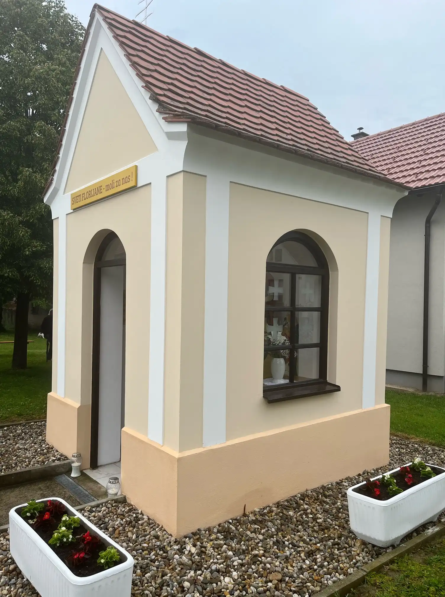 pretetinec kapelica sv florijana pretetinec kapelica sv florijana