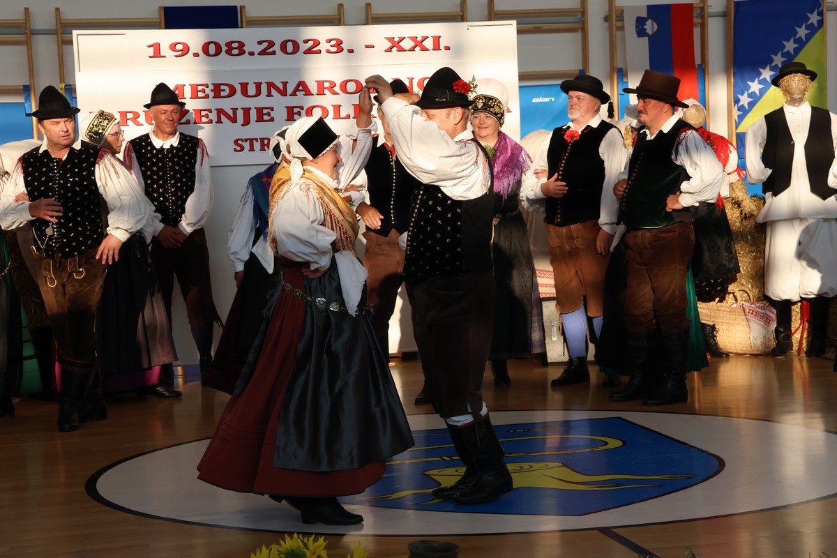 FOTO U Strahonincu otvoreno XXI. izdanje Međunarodnog druženja folkloraša