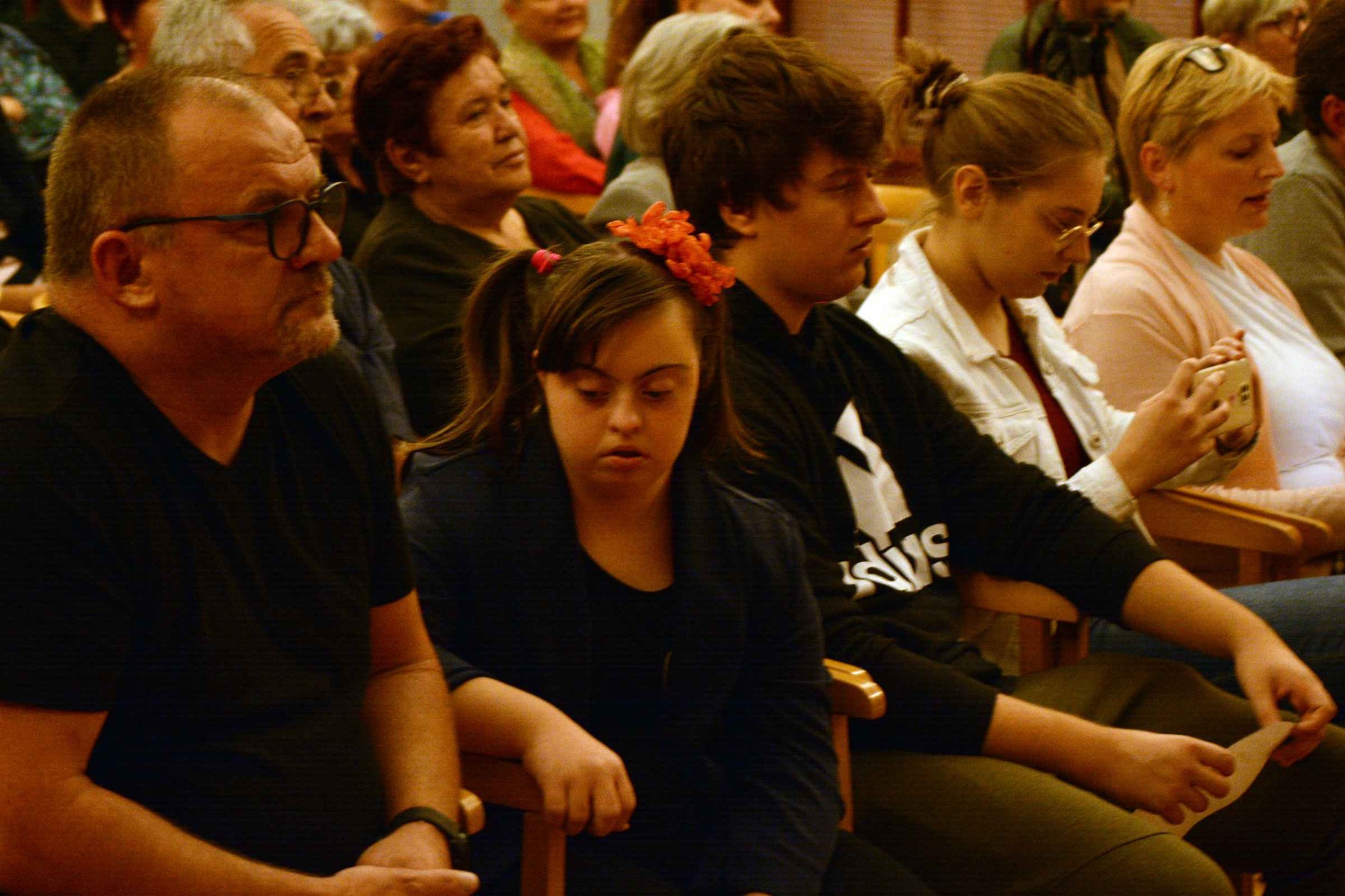 PREDIVNA SUBOTNJA VEČER Koncert Ansambla Pučpuljike