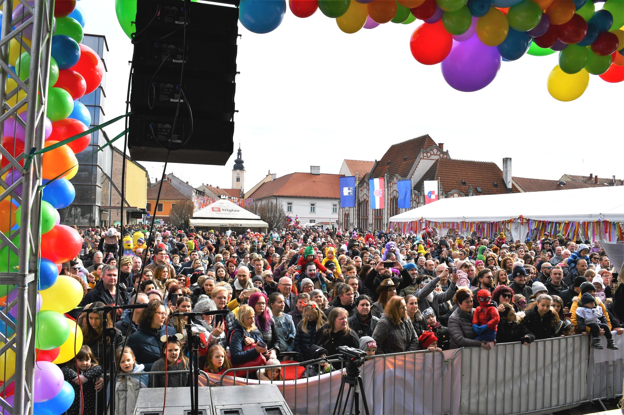56. Međimurski fašnik: Maskirani mališani zavladali centrom Čakovca