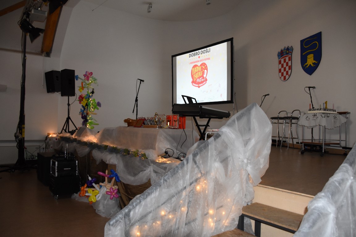 ZLATNE ISKRICE FEST
