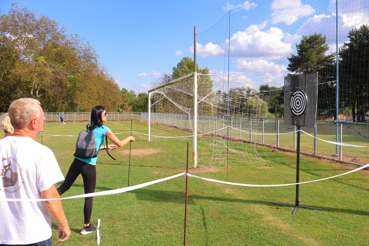 FESTIVAL SPORTSKE REKREACIJE U Mačkovcu vježbalo više od 200 žena, a slavila je ekipa Strahoninca! FESTIVAL SPORTSKE REKREACIJE U Mačkovcu vježbalo više od 200 žena, a slavila je ekipa Strahoninca!