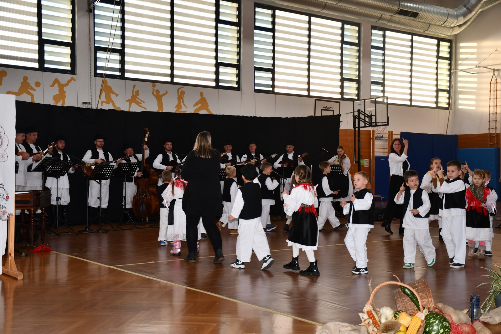 ČUVARI TRADICIJE Godišnja priredba KUD-a Belica