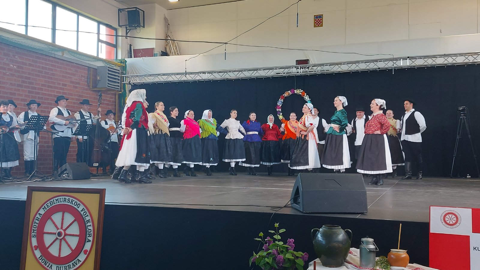 DRUGI DAN U DONJOJ DUBRAVI Smotra međimurskog i koreografiranog folklora