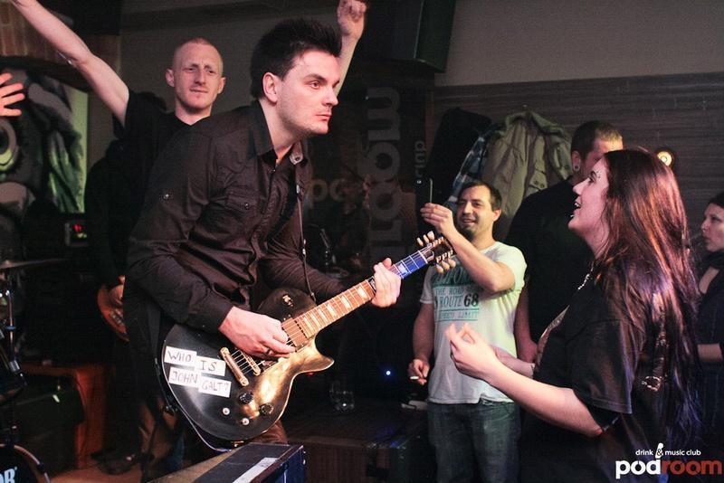 slika0019Podroom (Petak, 8.2. – Kein Engel – Rammstein Tribute Band)