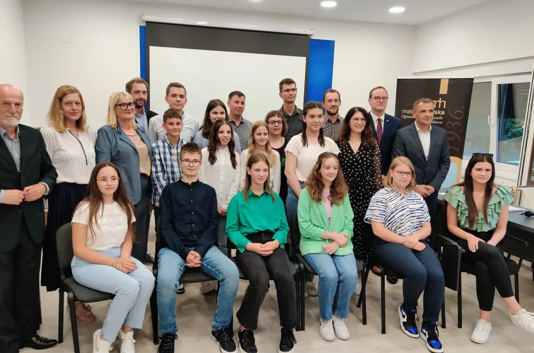 447387928_488399477082377_2069636109669949569_n