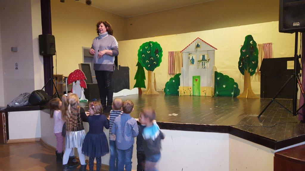 Zapaljena prva adventska svijeća u Svetoj Mariji