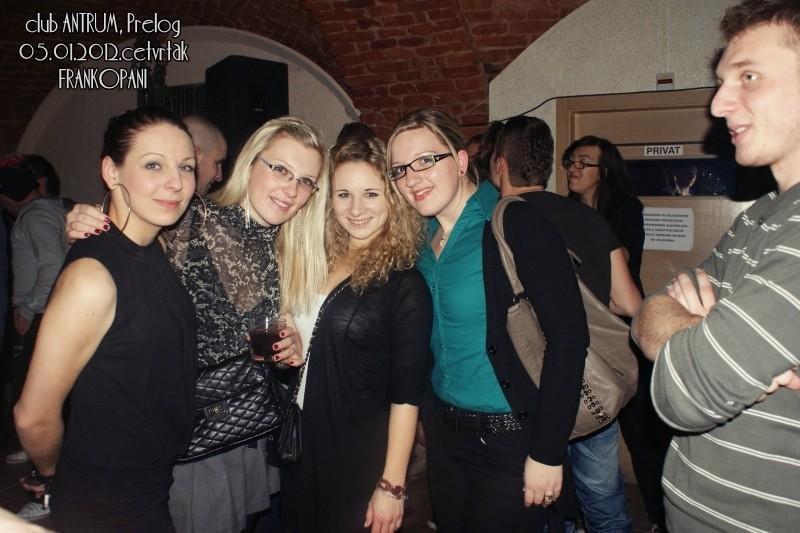 slika0026 Antrum (Četvrtak, 5.1.2012) slika0026 Antrum (Četvrtak, 5.1.2012)