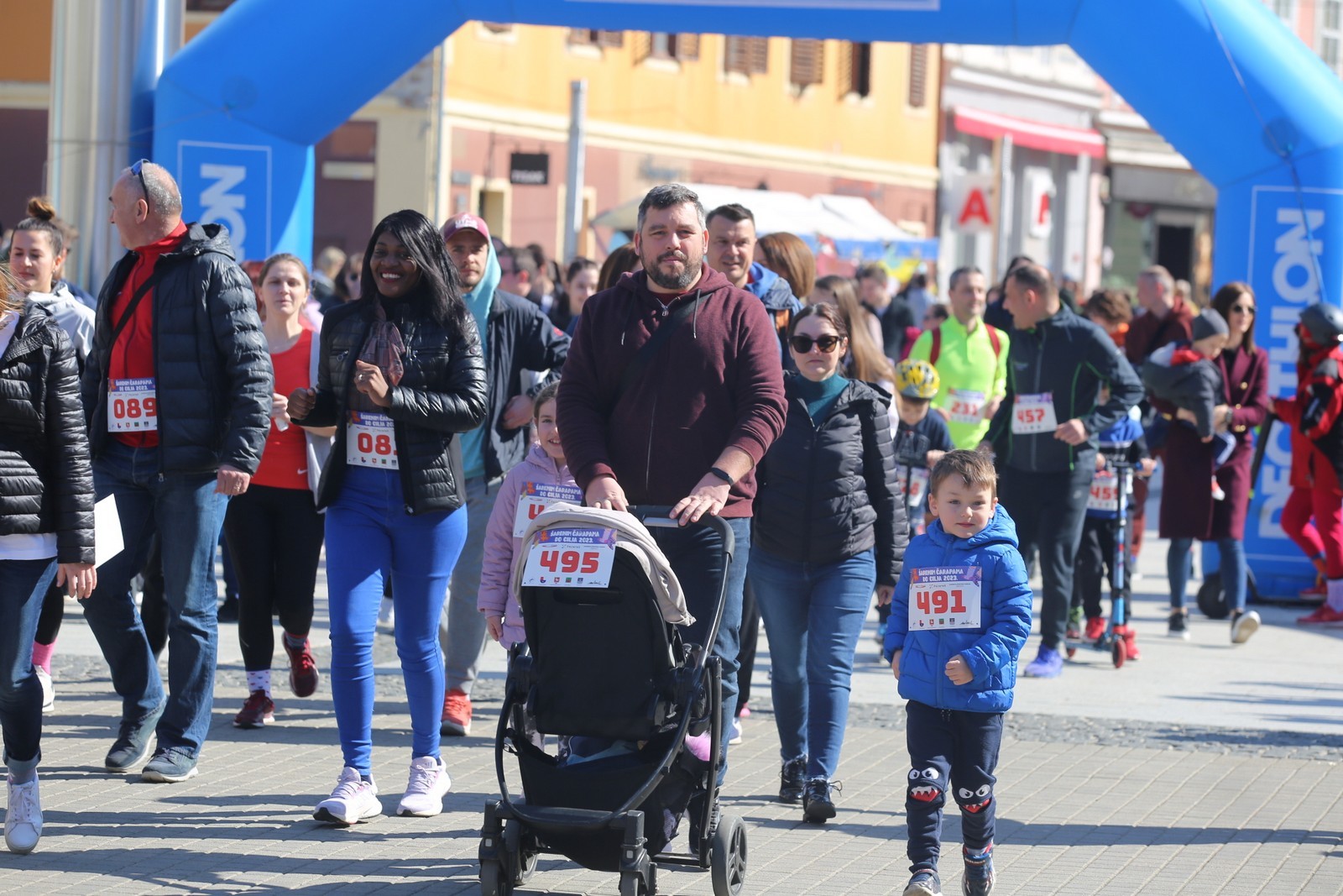 ”Šarenim čarapama do cilja”