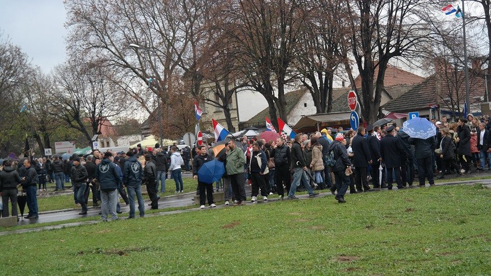 1073398710056050327886379057120