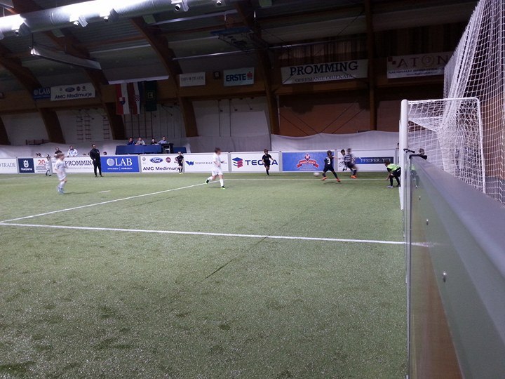 1564448212852817282117351673811