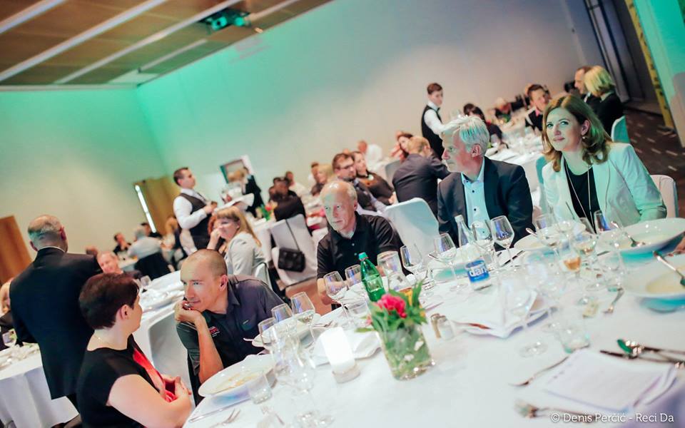 1310327799751903363703650287416