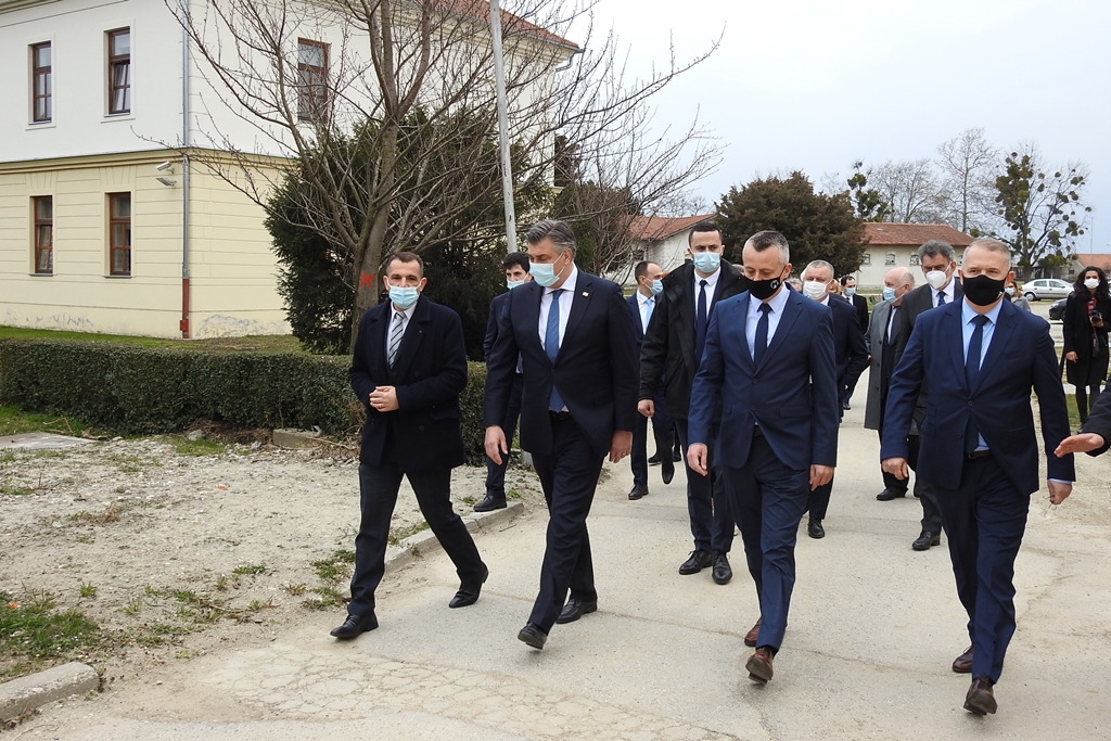 Premijer Andrej Plenković posjetio MEV i Centar održivog razvoja