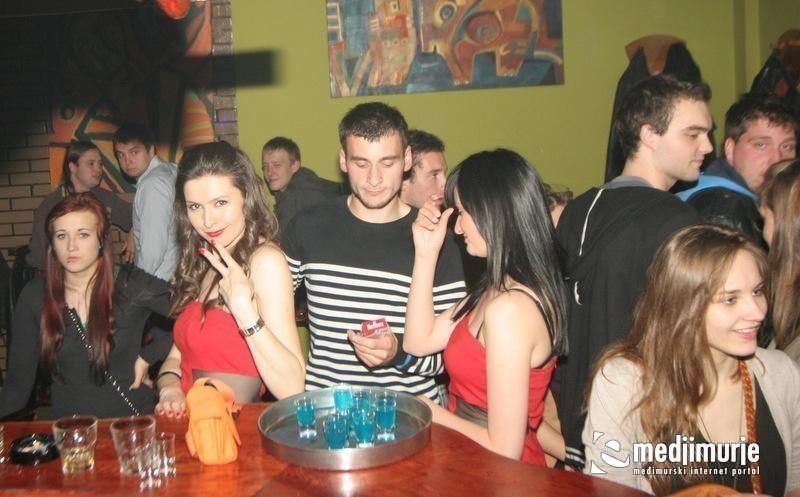 slika0039 Arcus (Subota, 21.4.2012) slika0039 Arcus (Subota, 21.4.2012)