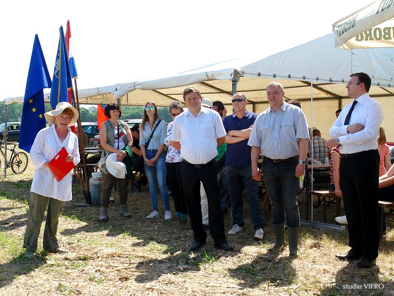 353915391dsc06341981276