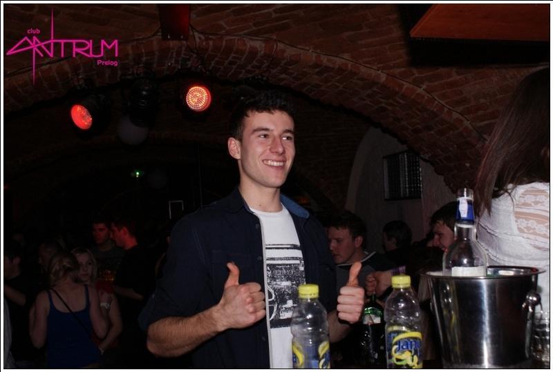 slika0061 Antrum (Subota, 5.1.2013.) slika0061 Antrum (Subota, 5.1.2013.)