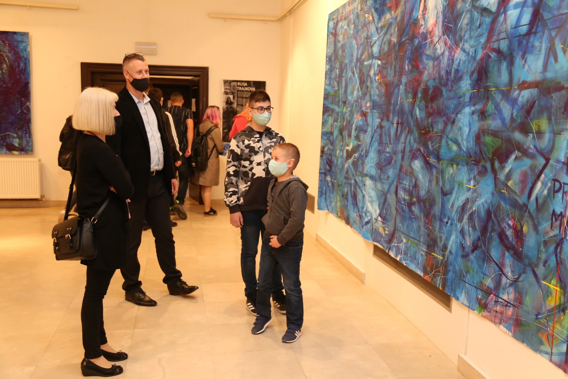 Izložba ‘Plave i crvena’ Ruse Trajkove u Muzeju Međimurja Čakovec