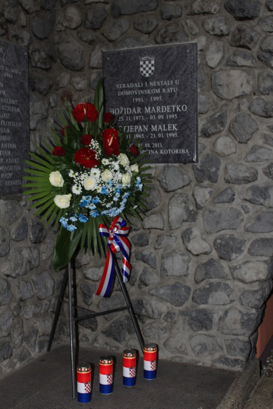 KOTORIBA Prisjetili se svih stradalih i odali počast gradu heroju – svečano obilježili Dan sjećanja KOTORIBA Prisjetili se svih stradalih i odali počast gradu heroju – svečano obilježili Dan sjećanja