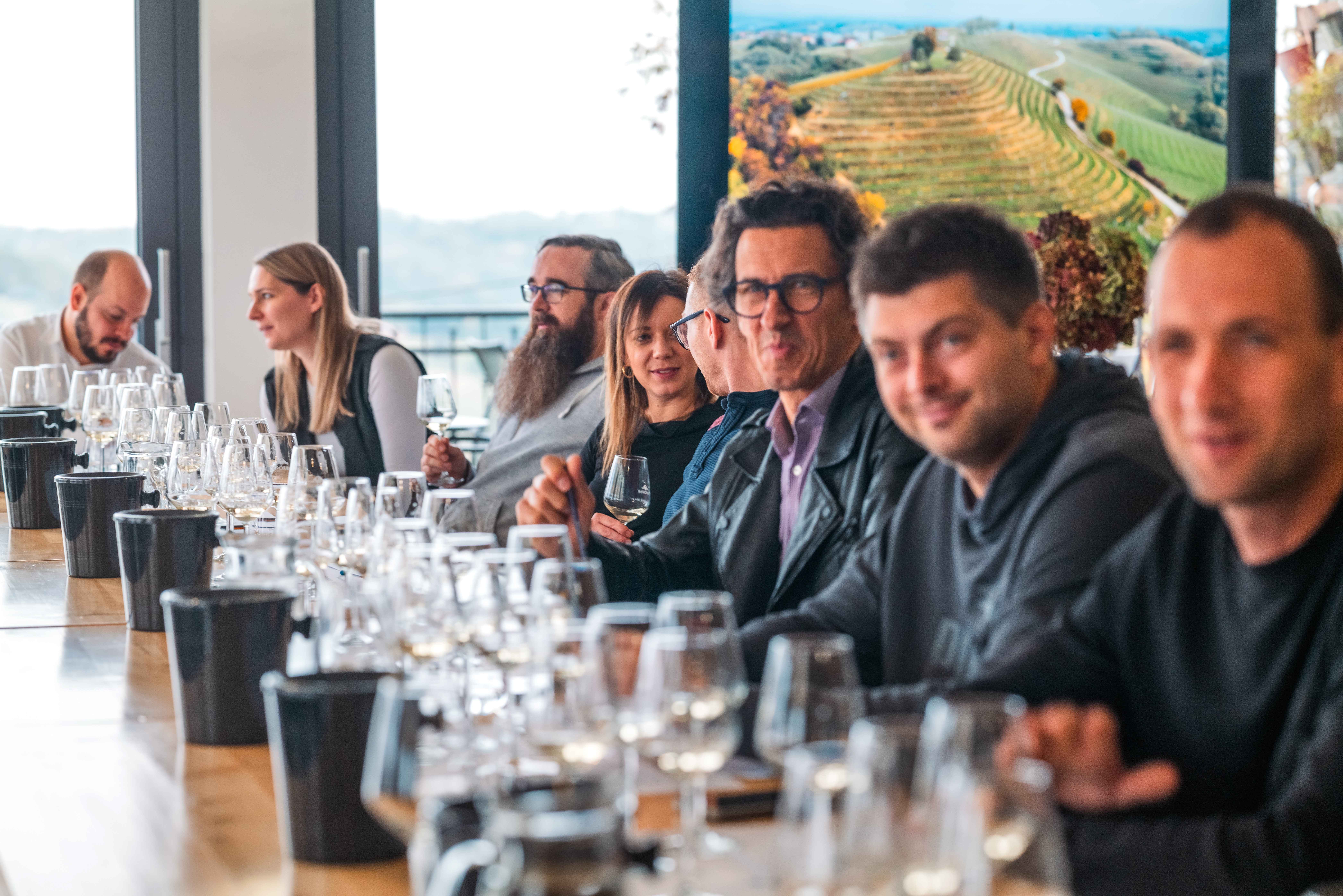 VRHUNSKA DEGUSTACIJA Pogledajte kako je bilo na međunarodnoj radionici vina