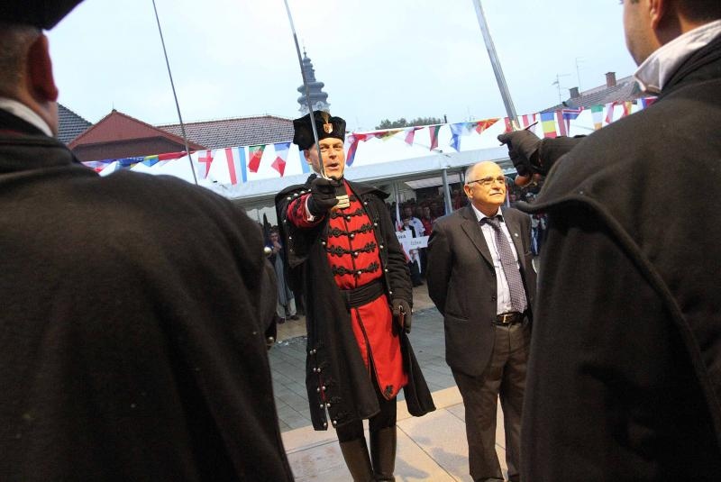 pxl1109148897661671319