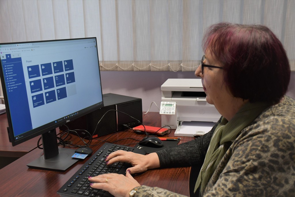 Medicinska sestra Slava Hranilović iz Podturna već pune 42 godine radi u službi zdravlja