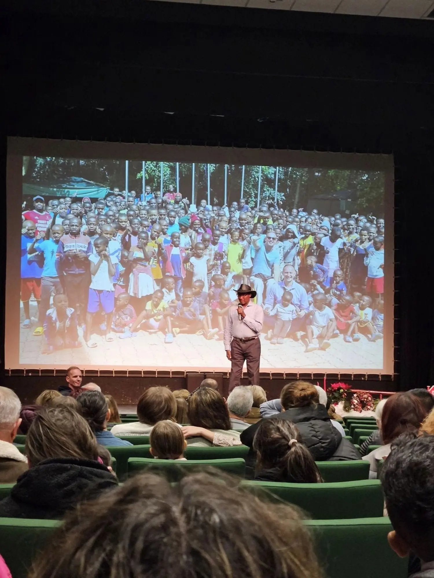 469061289_1072655434659446_425314249828421004_n 469061289_1072655434659446_425314249828421004_n